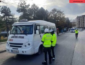 2024 yılında denetlenen dolmuş sürücülerinin 3’de birine trafik cezası kesildi