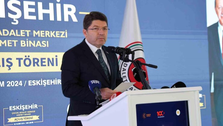 Bakan Tunç Eskişehir’de Çocuk Adliye Merkezi’nin açılışına katıldı