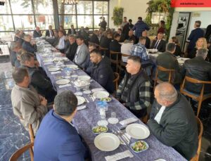 Bir araya gelen başkanlar muhtarların istek ve taleplerini dinledi