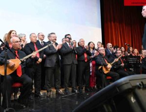 Öğretmenlerden coşkulu konser