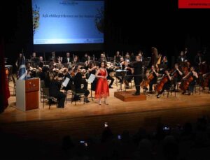 Anadolu Üniversitesi’nde ’Carmen’ rüzgarı esti