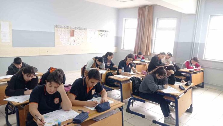 Kazanım Değerlendirme Uygulamaları ile öğrenciler motive oluyor