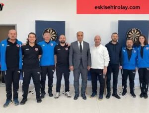 Tavşanlı’da Okul Sporları Dart Turnuvası heyecanı