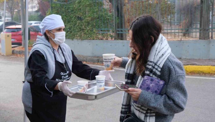 “Günaydın Çorbası” gençler tarafından çok sevildi