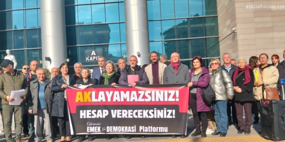 CHP Eskişehir Milletvekili Utku Çakırözer